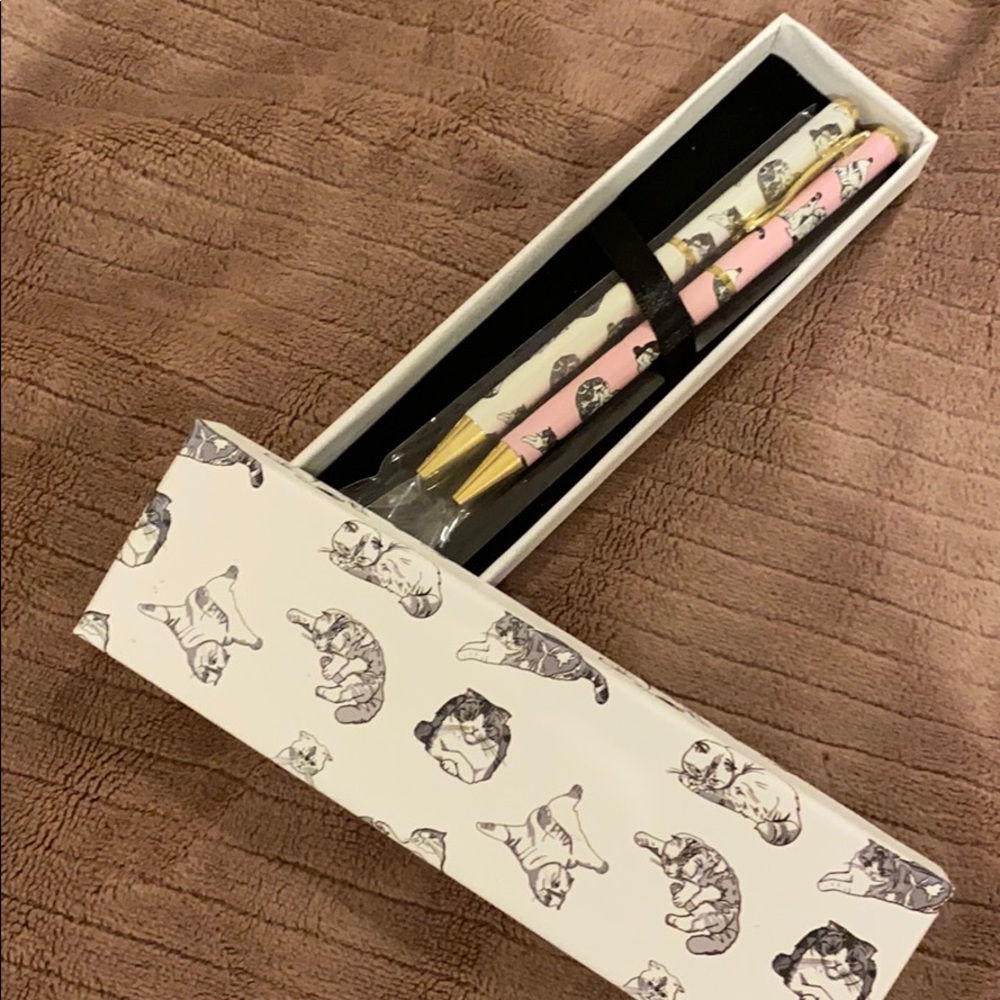 Taylor Swift cats pen set